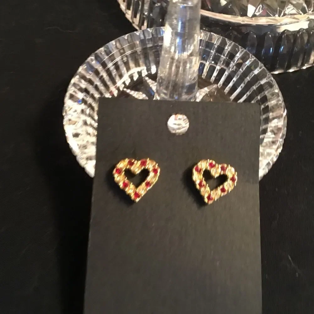 Goldtone Red and Clear Crystal Heart Earrings